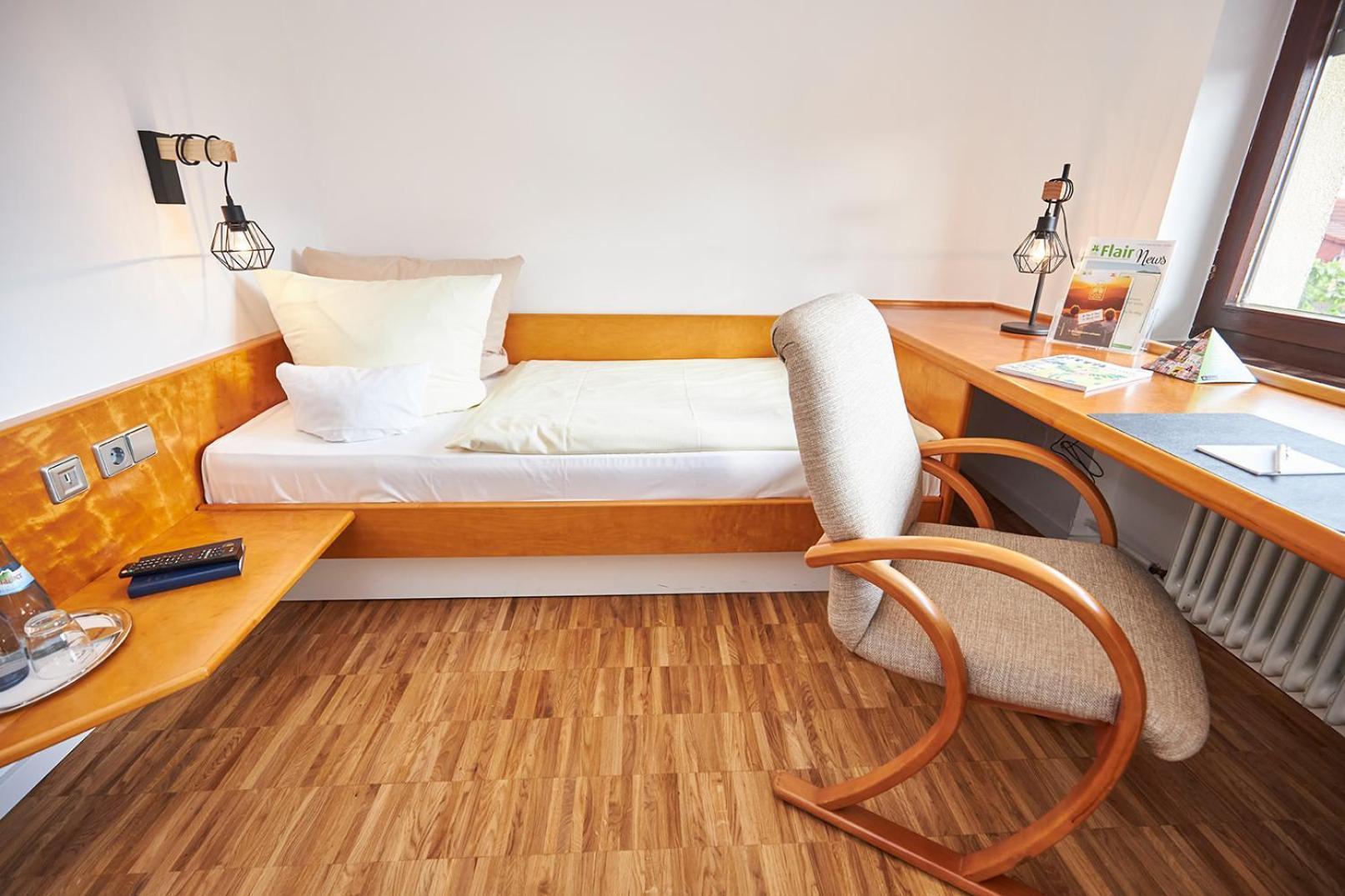 Erck- Flair Hotel & Restaurant Bad Schönborn Zewnętrze zdjęcie